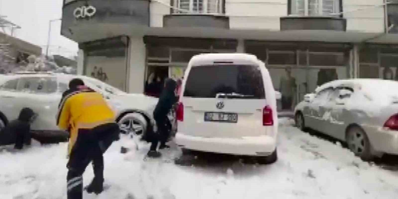 Adıyaman’da Yüzleri Gülümseten Görüntü