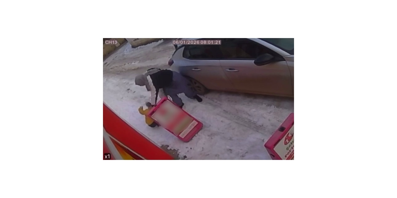 Buzlu Yol Vatandaşlara Zor Anlar Yaşattı