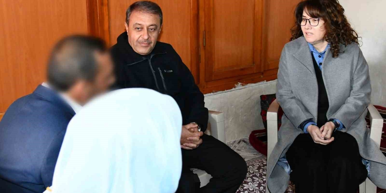 Vali Şıldak Umuda Kapı Açanları Evlerinde Ziyaret Etti