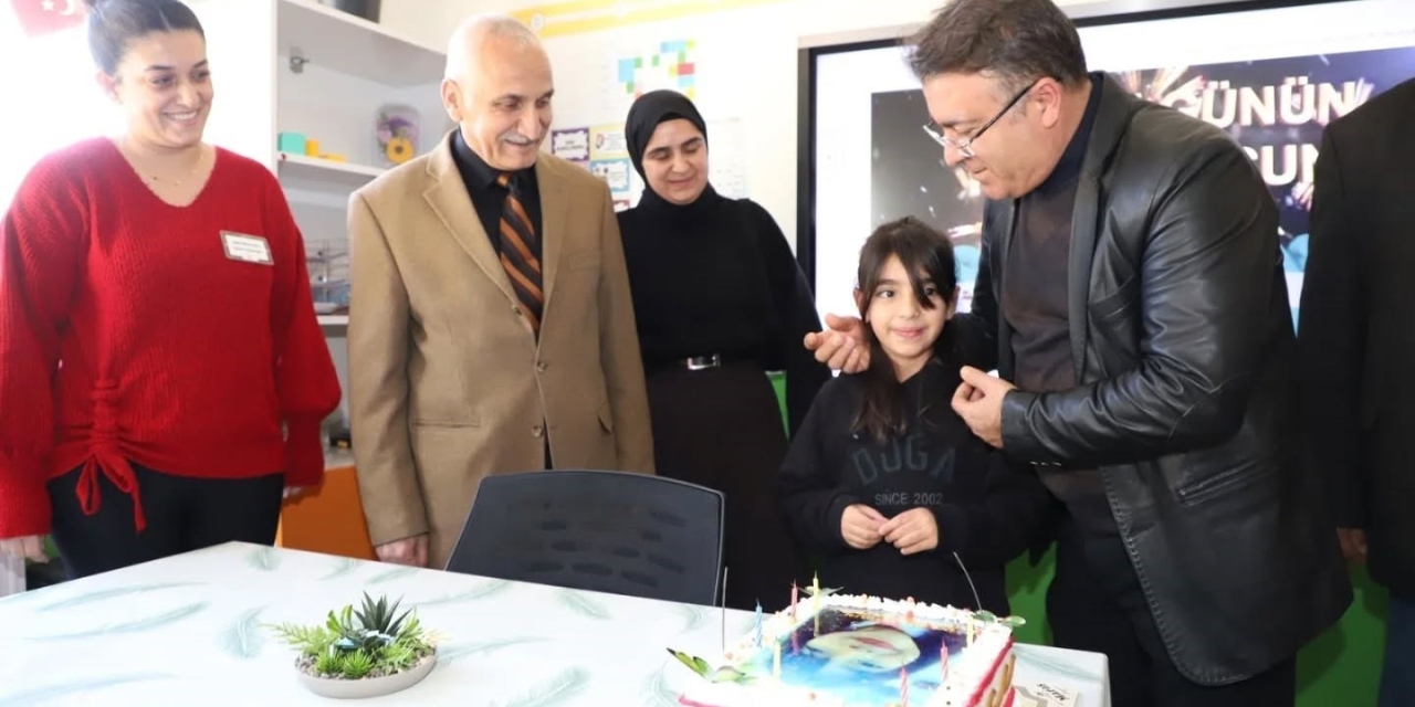 Şehit Emaneti Afra’ya 8’inci Yaşında Anlamlı Sürpriz