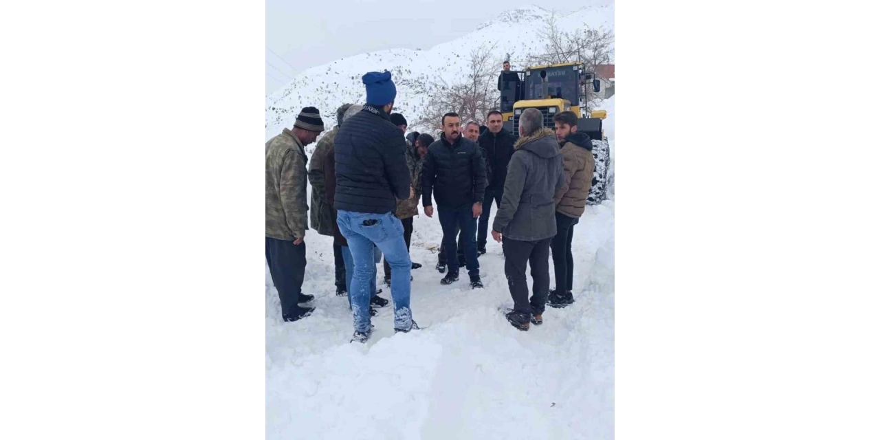 Kaymakam Pelvan, Yol Açma Çalışmalarını İnceledi