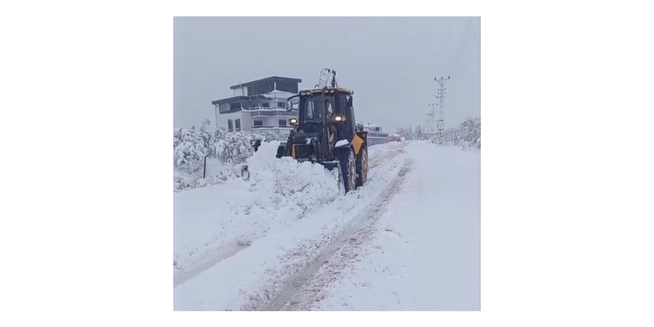 Büyükşehir, Karla Mücadele İçin Tüm İlçelerde Eş Zamanlı Sahada