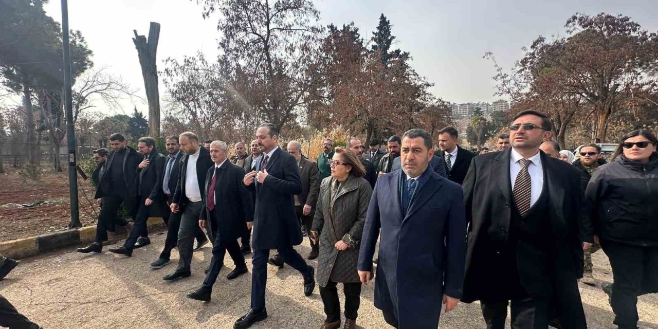 Ak Parti Gaziantep Milletvekili Bünyamin Bozgeyik: "halep Huzura Koşuyor"