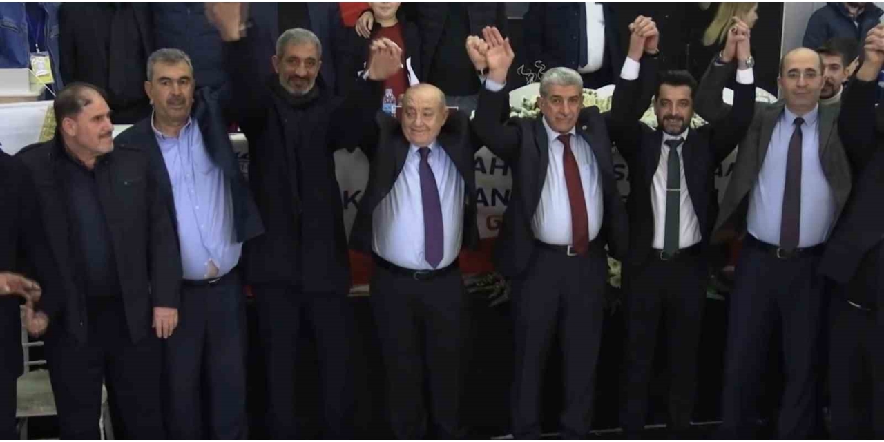 Gaziantep’te En Genç Ve En Yaşlı Oda Başkanlarından Seçim Zaferi Buluşması