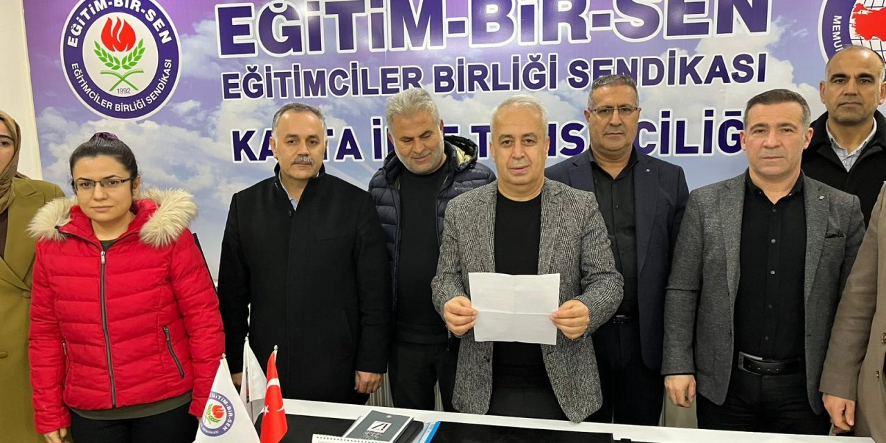 Modern Binalar Var, Personel Yok: Kahta’da Eğitime Sert Uyarı