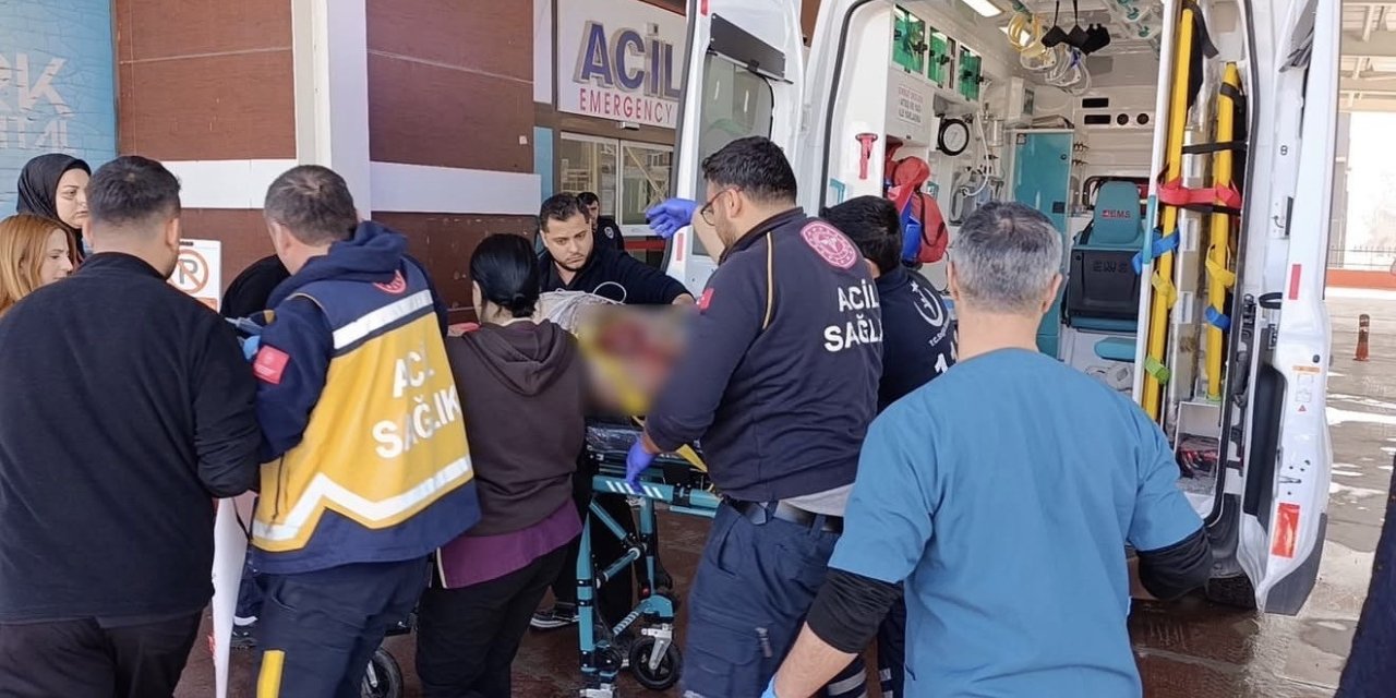 Kazada Ağır Yaralanan Kadın Hayatını Kaybetti