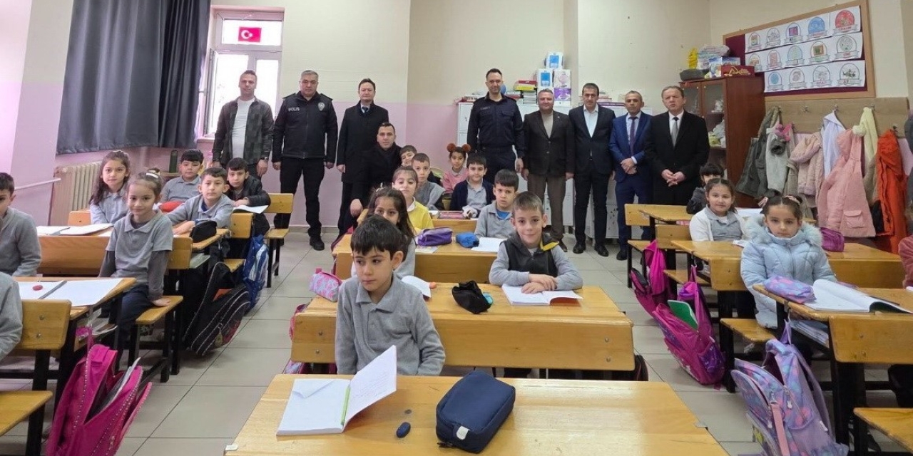 Kaymakam Algın’dan Gölkent Okullarına Ziyaret