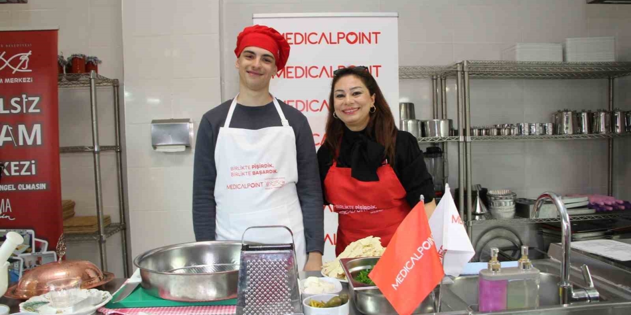 Özel Öğrenciler "birlikte Pişirdik, Birlikte Başardık"  Etikliğinde Buluştu