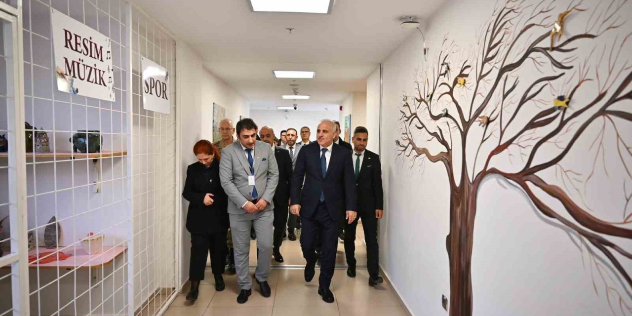 Yeşilay Rehabilitasyon Merkezi, 40 Yatakla Hizmet Veriyor