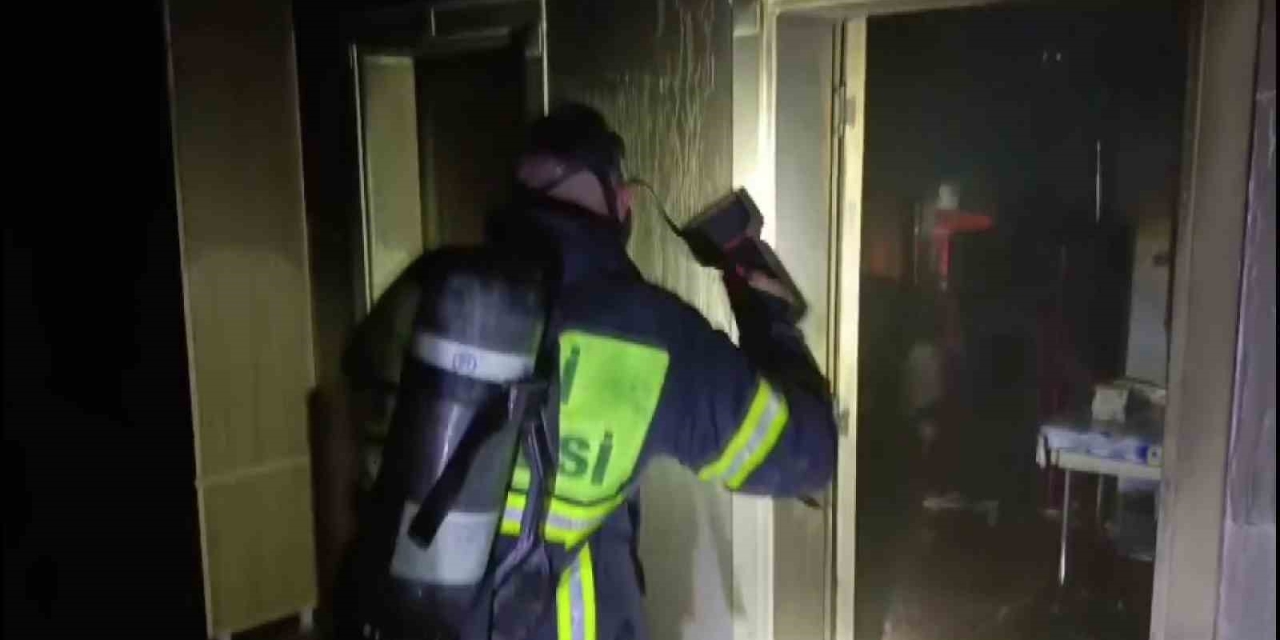 Adıyaman’da Ev Yangını: 1 Ağır Yaralı