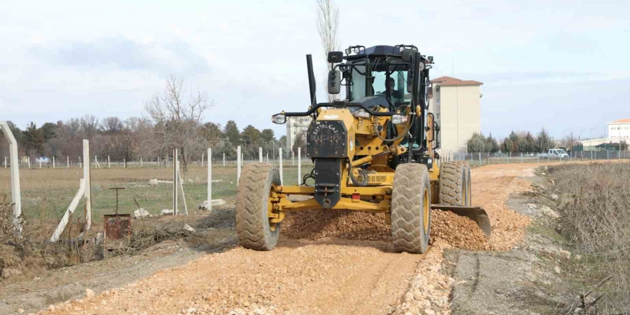 Battalgazi’de Yol Bakım Çalışmaları Sürüyor