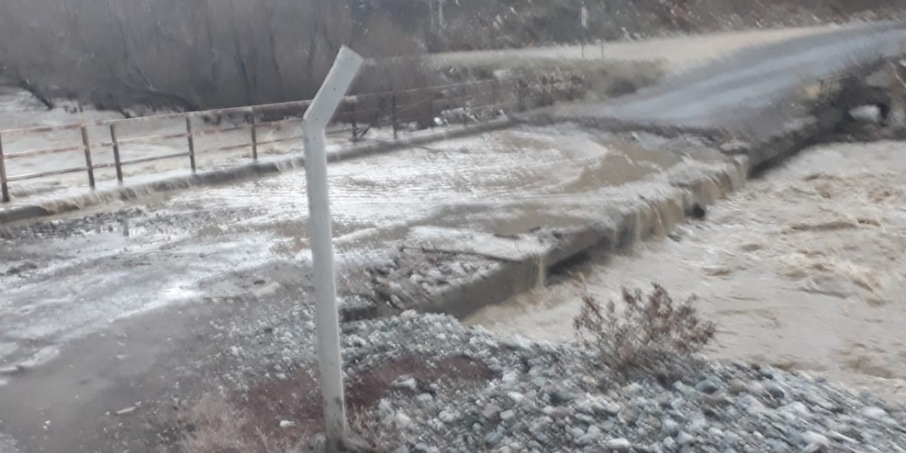 Biriman Köprüsü Taştı