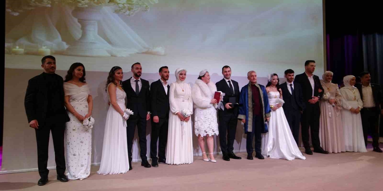 Gaziantep’te 14 Şubat’ta 62 Çift Evliliğe "evet" Dedi