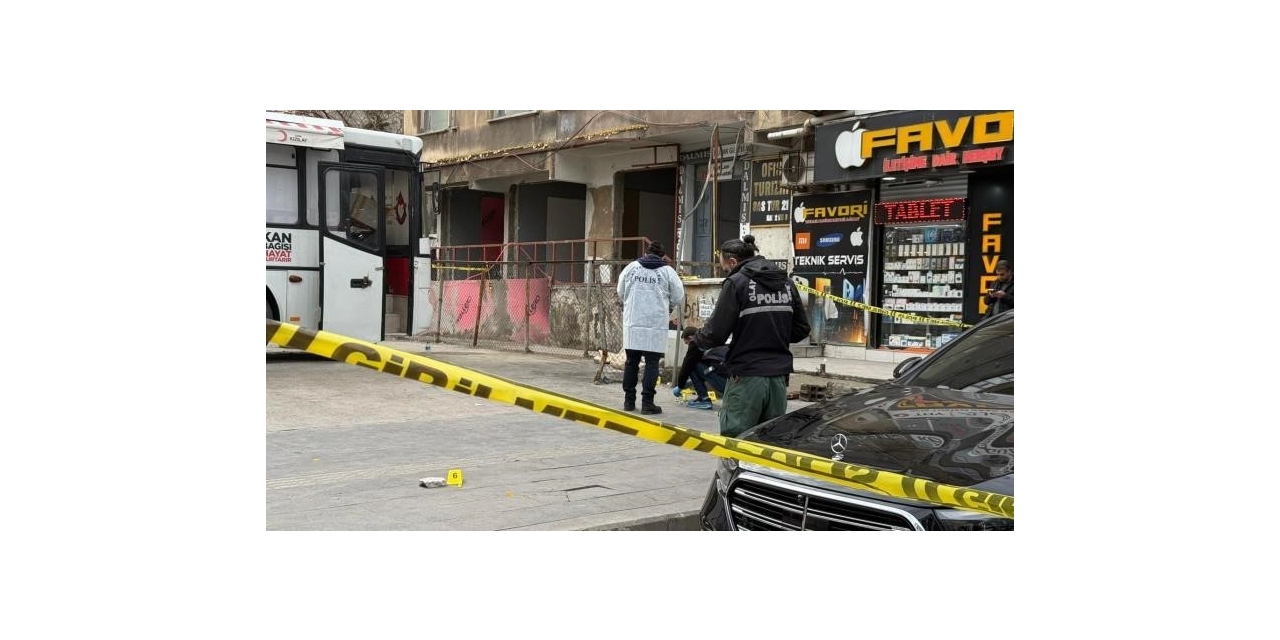 Diyarbakır’da ’tadilat’ Nedeniyle Çıkan Silahlı Kavga Kameraya Yansıdı