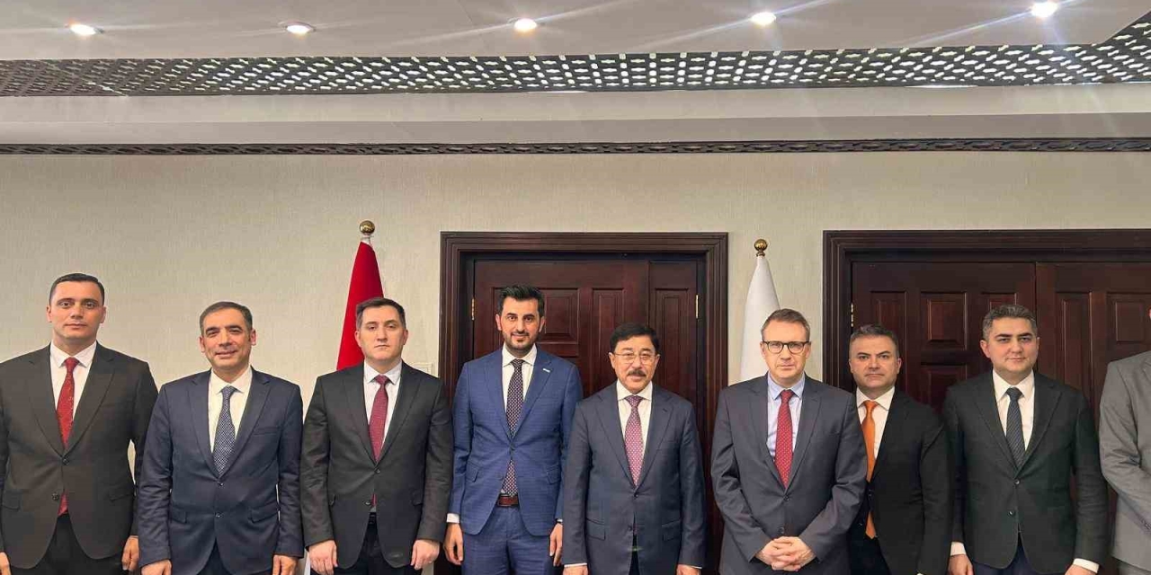 Deik/türkiye-ırak İş Konseyi Başkanı Halit Acar, Irak Merkez Bankası Başkanı Al-alaq İle Görüştü