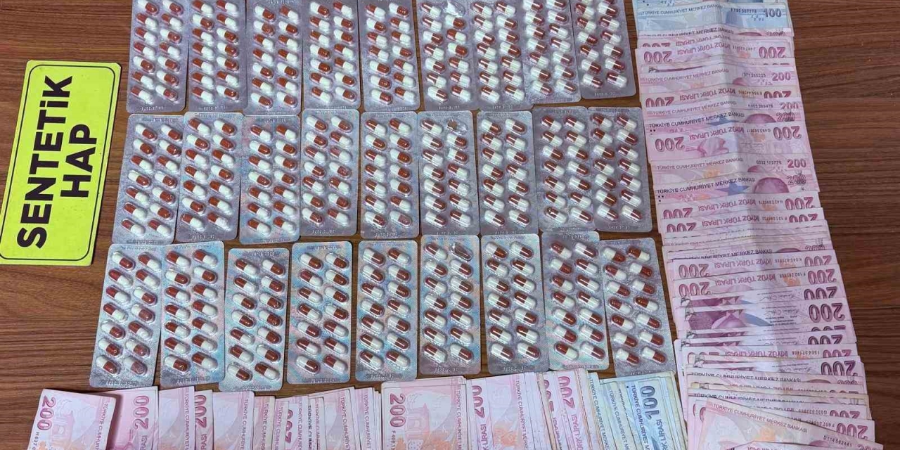 Malatya’da 457 Adet Sentetik Ecza Hap Ve 234 Gram Uyuşturucu Madde Ele Geçirildi