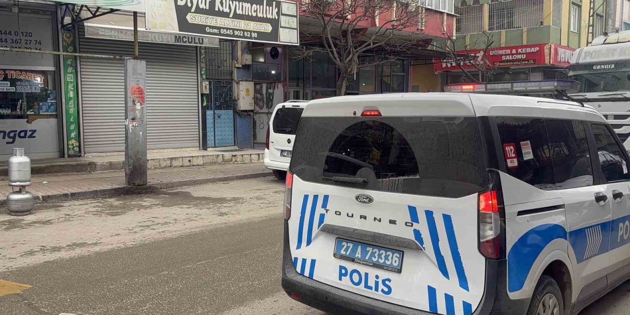 Gaziantep’te Kuyumcuyu Soyan Şahıslar Yakalandı, Çalınan Altınlar Bulundu
