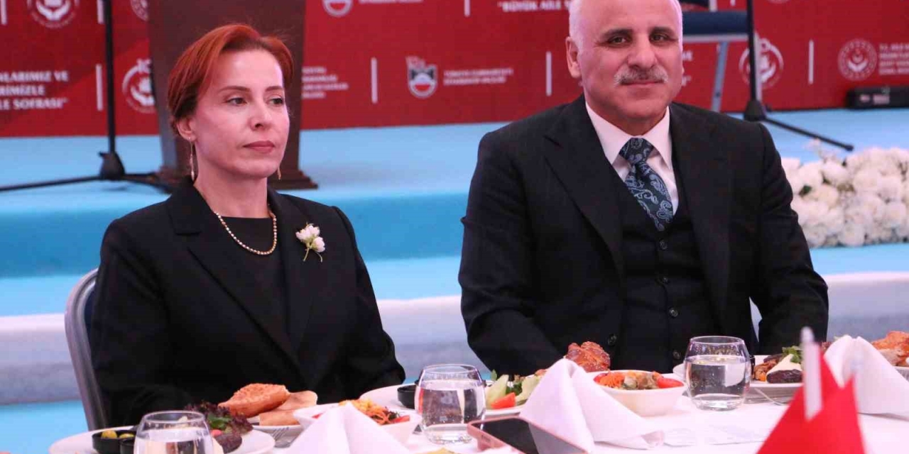 Şehit Yakınları Ve Gaziler İlk İftarda Bir Araya Geldi