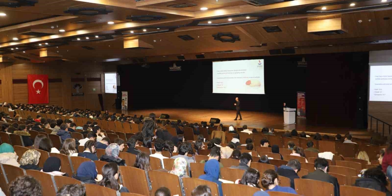 ‘üniversite Yolunda Sınav Stratejileri’ Etkinliği Yapıldı