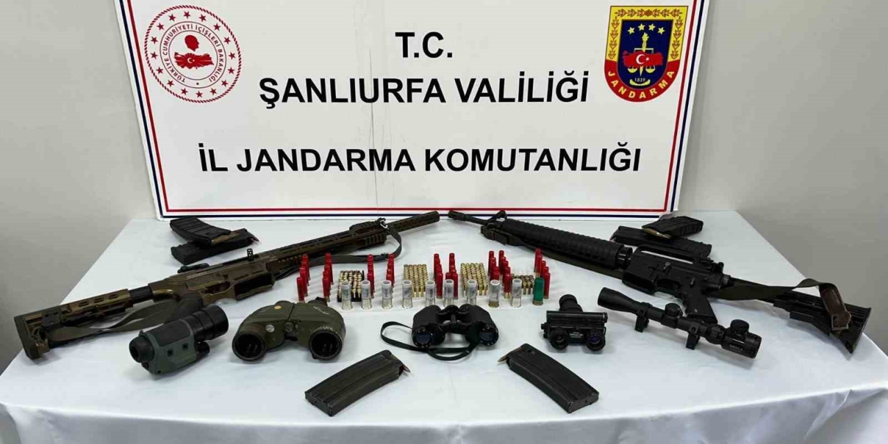 Hilvan’da Ruhsatsız Silah Operasyonu: 3 Gözaltı
