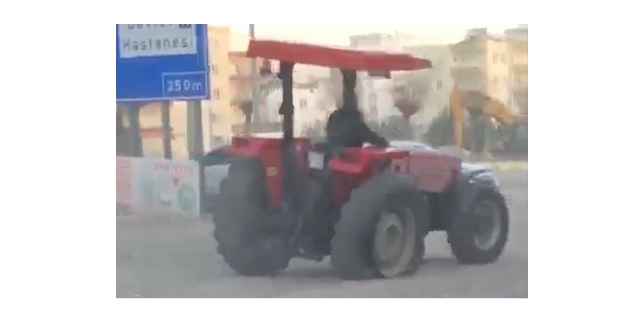 Adıyaman’da Şaşkına Çeviren Görüntü: Traktör 3 Tekerle İlerledi