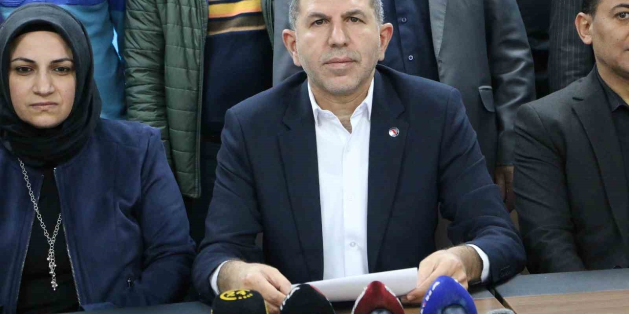 Diyarbakır’dan "milli Ve Manevi Değerlere Sahip Çıkın" Talebi