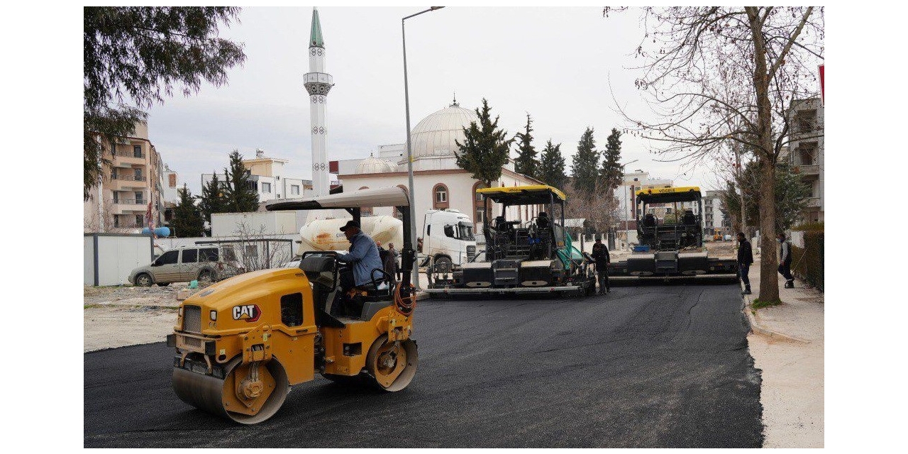 Arzumkent Caddesinde Asfalt Serimi Başladı
