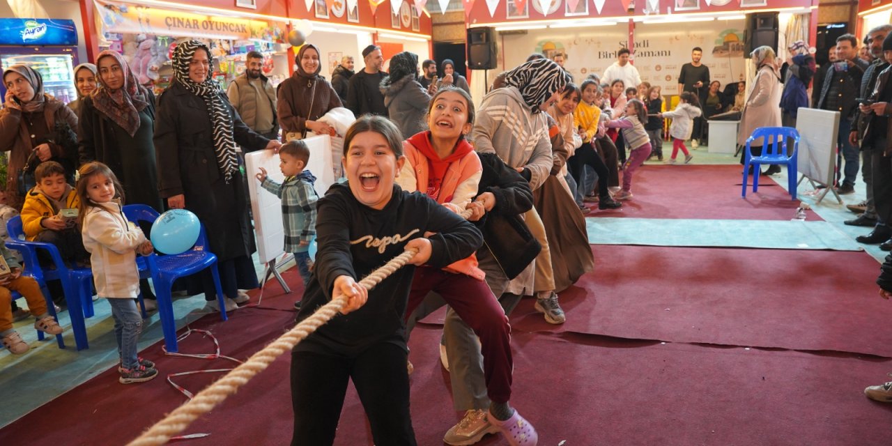 Kahta Belediyesi’nden Ramazan Çarşısı Etkinliği