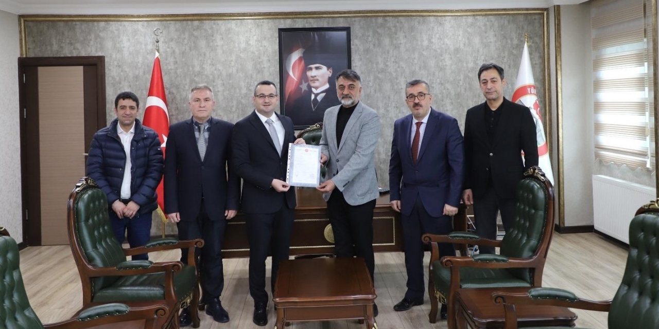 Silvan Gıda Osb’de 279 Hektarlık Alanın Tapu Devri Alındı