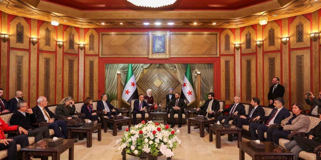 Gaziantep Büyükşehir’den Halep’e Yeşil Alan Ve Ulaşım Desteği