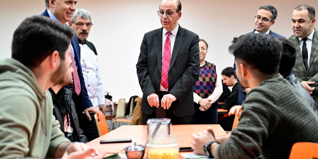 Başkan Geçit: "iftar Soframızla Gönüller Arasında Güçlü Bir Köprü Kuruyoruz"