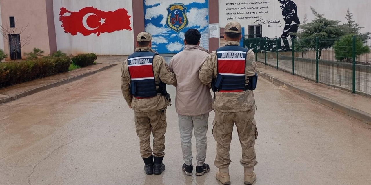 13 Yıl Kesinleşmiş Hapis Cezasıyla Aranan Şahıs Yakalandı