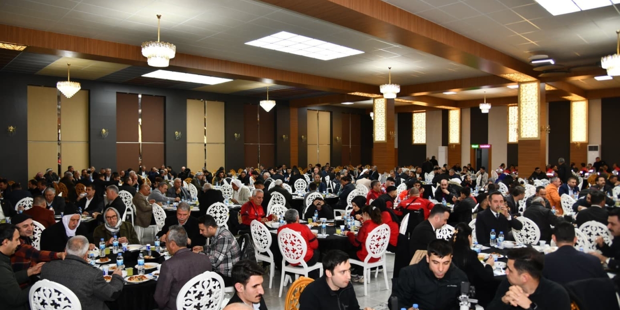 Vali Şıldak İftarda Sivereklilerle Buluştu