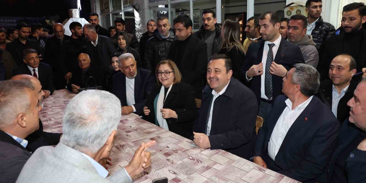 Şahin, Karkamış’ta Vatandaşlarla İftarda Buluştu