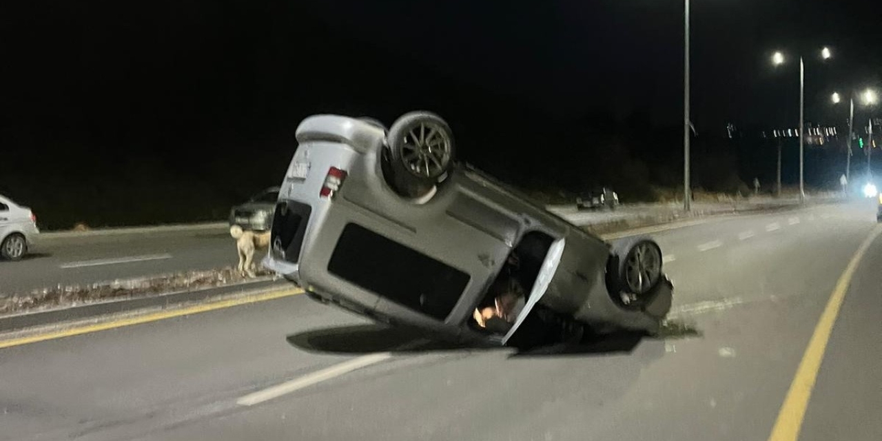 Hafif Ticari Araç Takla Attı