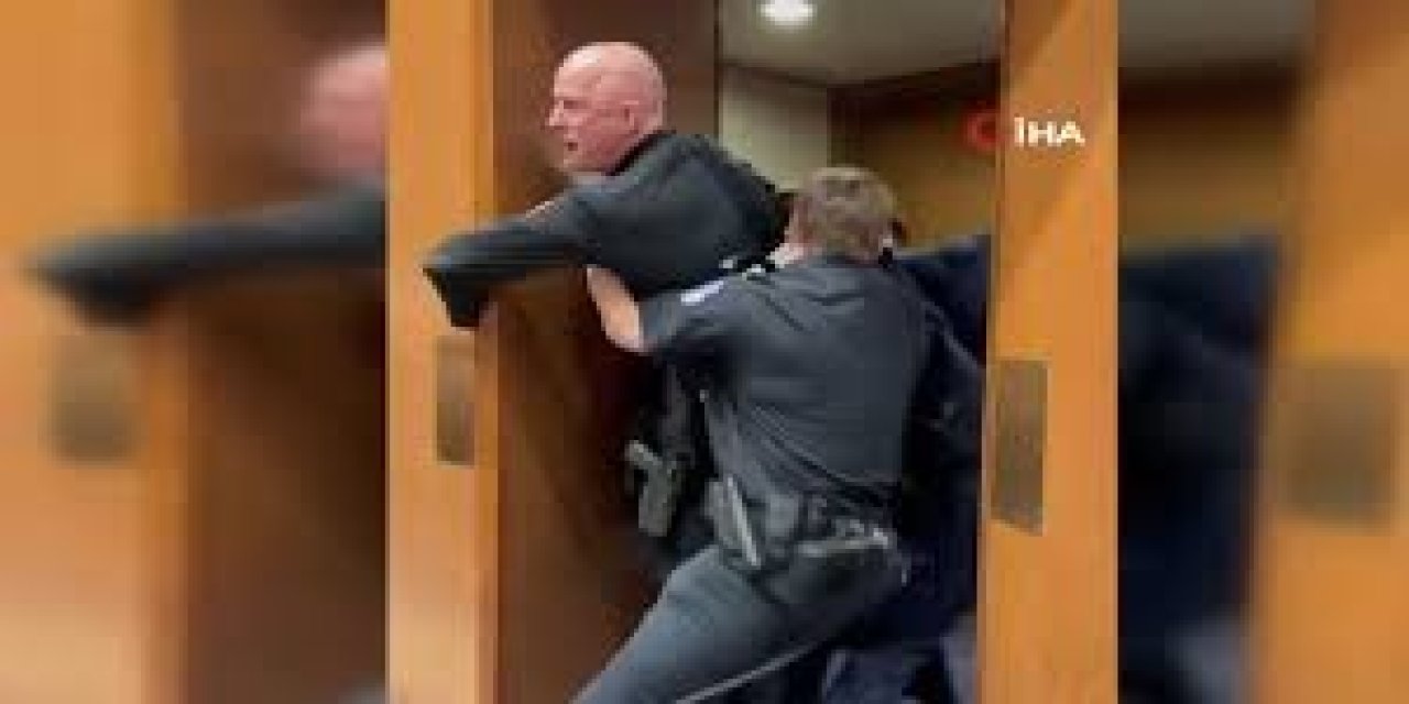 ABD Senatosu'nda Eski Askerden "Kimse İsrail İçin Savaşmak İstemiyor" Protestosu