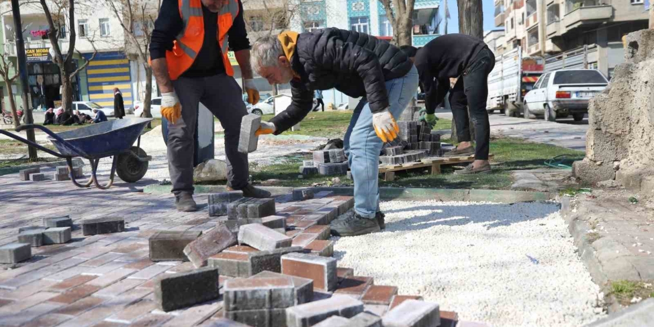 Eyyübiye’de Yol Ve Parklar Yenileniyor