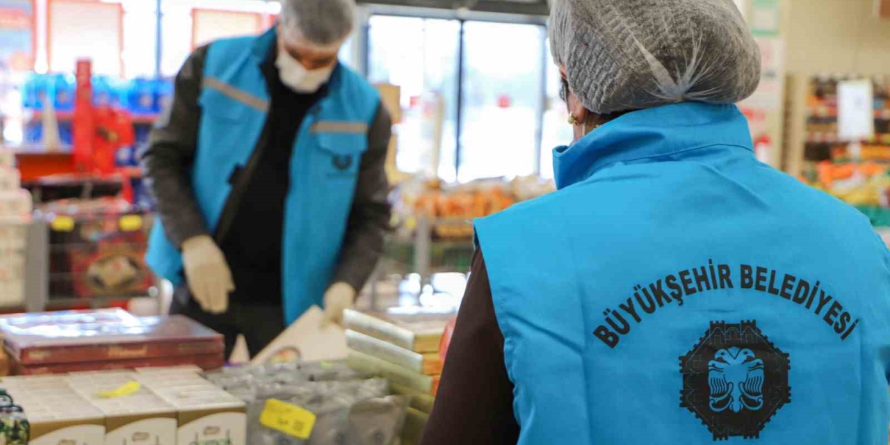 Bayram Öncesi Gıda Satışı Yapan İş Yerleri Denetlendi
