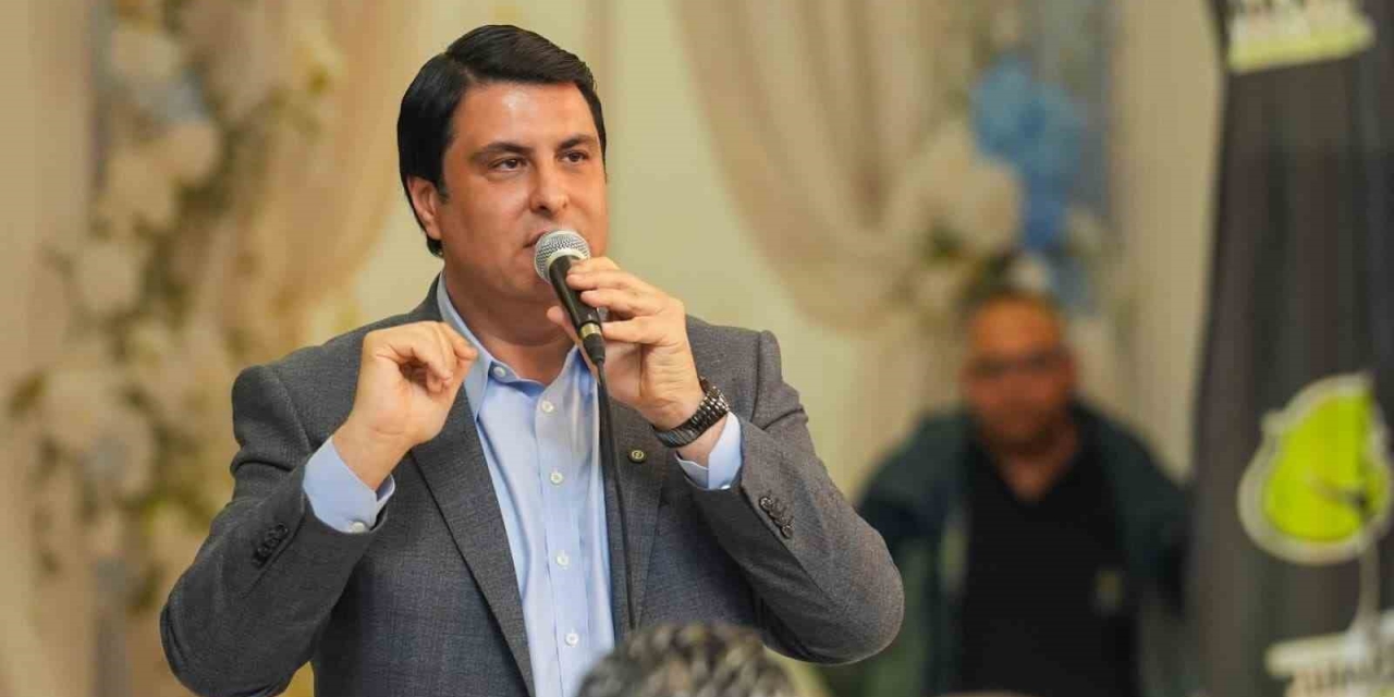 Yılmaz, Çalışma Arkadaşlarıyla İftar Sofrasında Buluştu