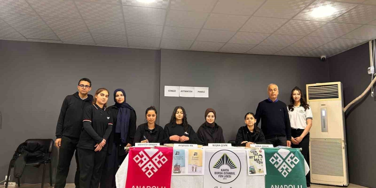 Kahta’da "Bozkırın Bilgesi Aytmatov" Paneli Düzenlendi