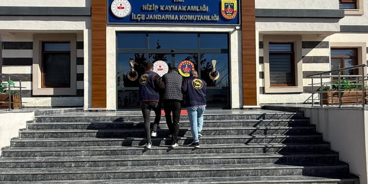 Kesinleşmiş 10’ar Yıl Hapis Cezalarıyla Aranan 3 Şahıs Yakalandı