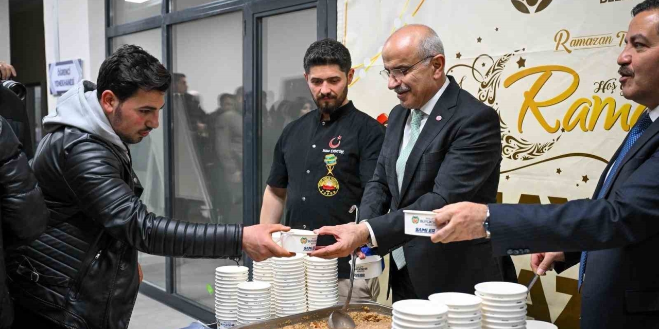 Büyükşehir Belediyesi’nden Üniversite Öğrencilerine Özel Etkinlik