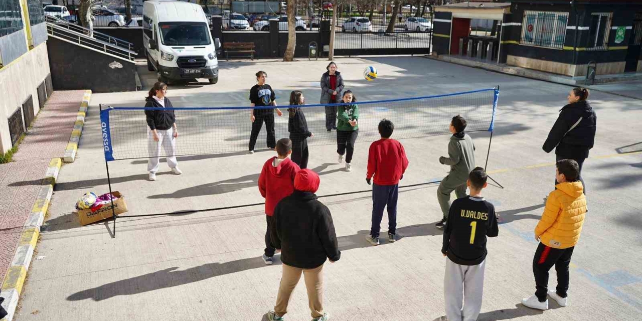 "spor Festivali" İle 8 Bin 744 Öğrenci Sporla Buluştu