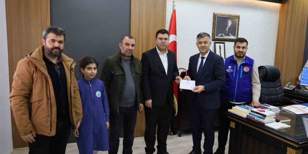 Gaziantep’te İmam Hatip Öğrencilerinden Filistin’e Anlamlı Destek