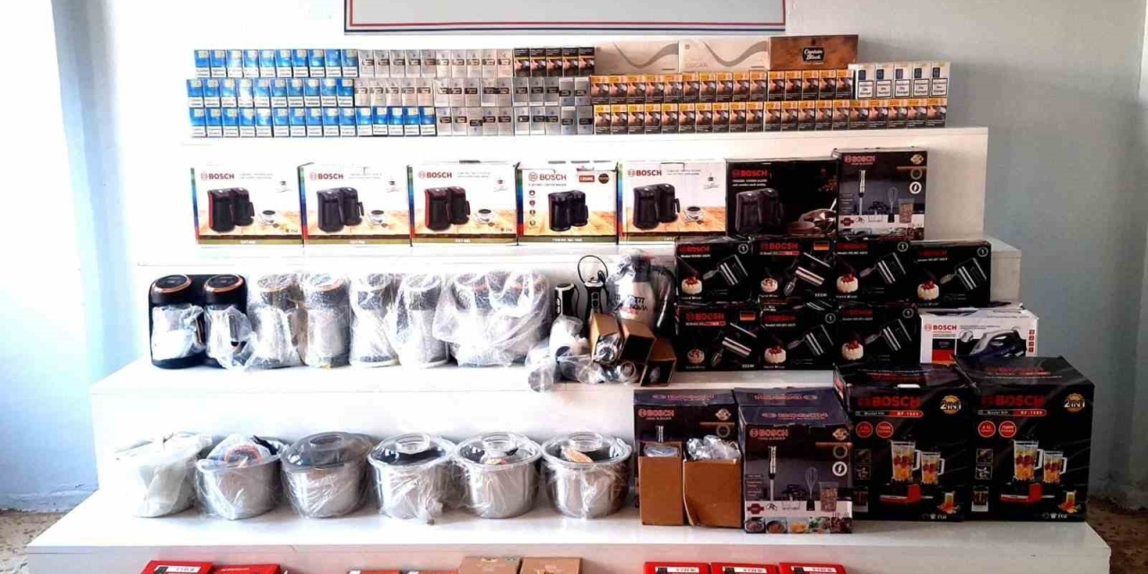 Şanlıurfa’da 5 Bin 700 Paket Gümrük Kaçağı Sigara Ele Geçirildi