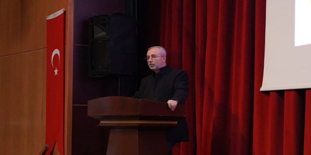 Kahta’da Ramazan Sohbetleri’nde Ümmet Coğrafyası Konuşuldu