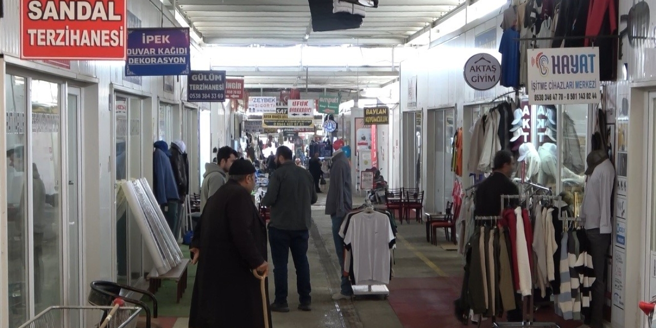 Malatya’da Bayram Öncesi Çarşı Durgun