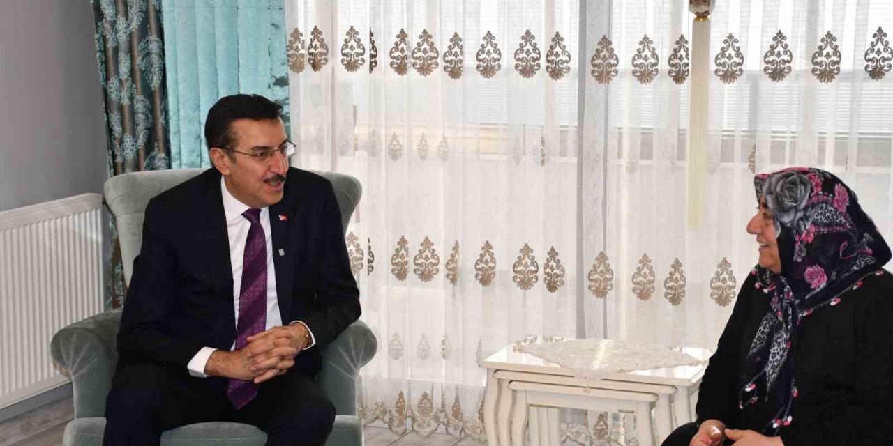 Ak Parti Malatya Milletvekili Tüfenkci’den Şehit Ailelerine Ziyaret