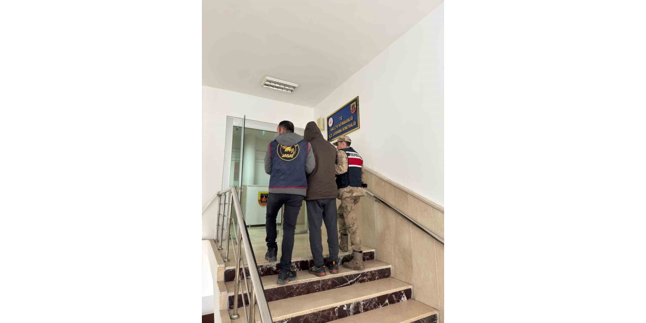 Şanlıurfa’da Kesinleşmiş 5 Yıl Hapis Cezasıyla Aranan Şahıs Yakalandı