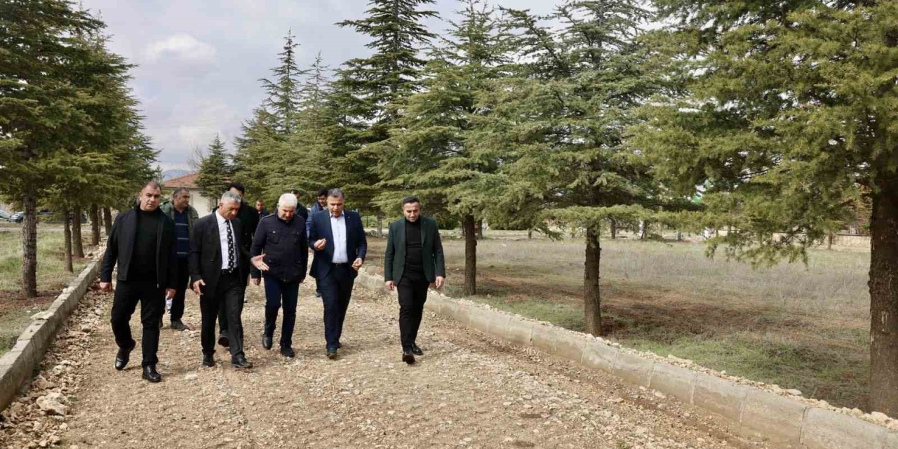 Akçadağ’a Yeni Mezarlık Alanı Kazandırılıyor